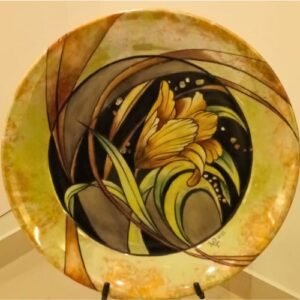 Plato decorativo en Porcelana Modelo: Joha