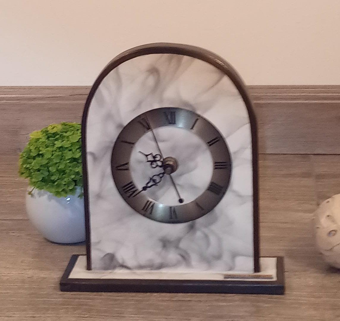 Reloj de Madera Modelo: Flameado